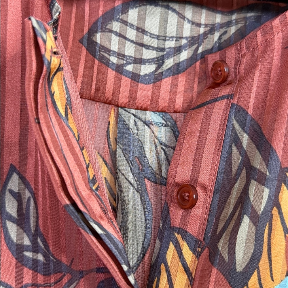 G By GIULIANA Floral Leaf Print Top Semi Sheer Long Sleeve Button Up Blouse - Picture 3 of 8